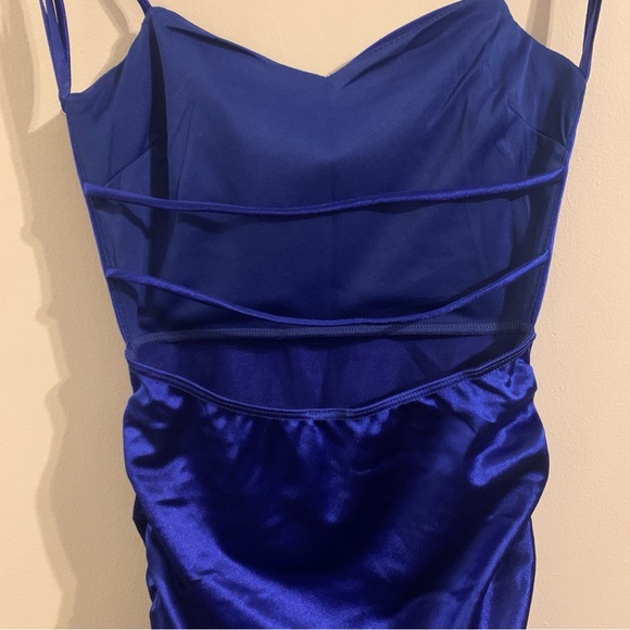 Windsor evening gown - Picture 3 of 4